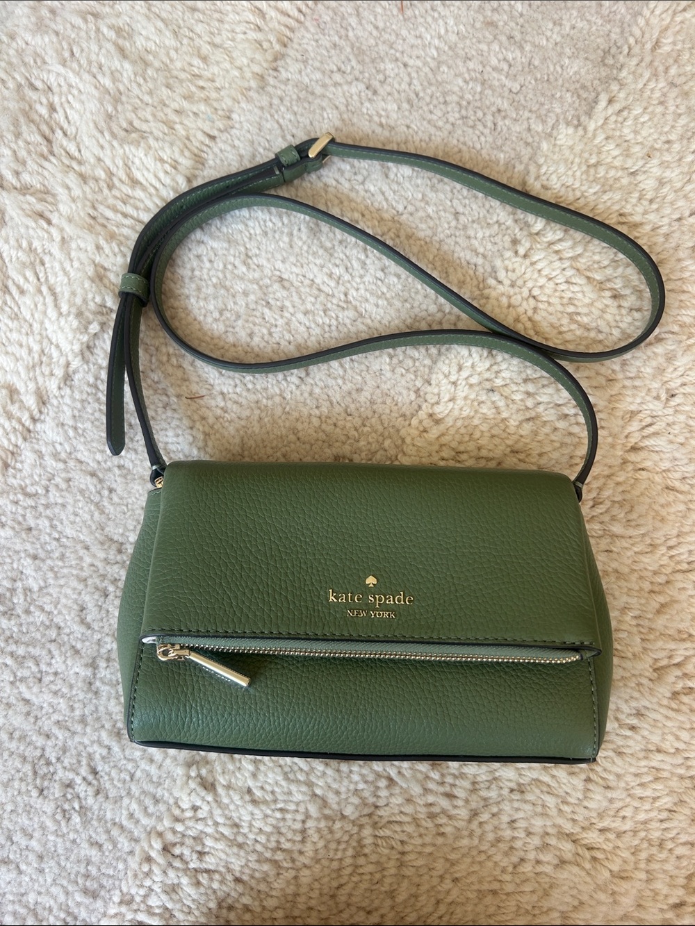 kate spade Green Pebbled Leather Crossbody with Front Zip